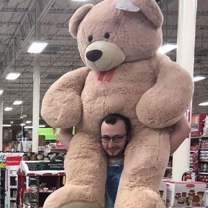 Meet your Posher, Cole